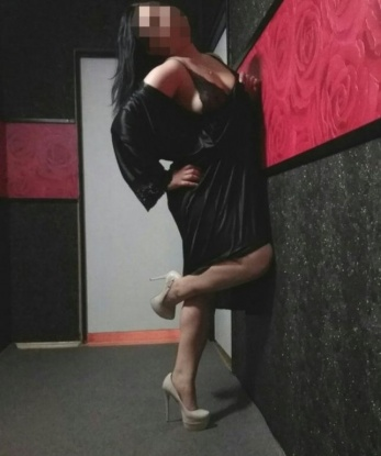 Сладкая и страстная куколка готова исполнить все твои фантазии. Я создана для того, чтобы доставлять удовольствие. Приглашаю в уютное гнездышко, где ты забудешь обо всем на свете. Жду звонка! 14327, 32 года